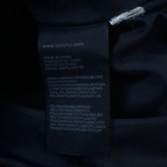 Tommy Hilfiger Hoodie Puffer Jacket. - Picture 6 of 6